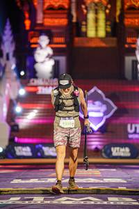 BIB: 9280
                            <button type="button" onclick="openModal(22643648)" class="btn btn-primary btn-sm float-right btn-popup" data-toggle="modal" data-target=".modal-high-quality">
                        <i class="fas fa-shopping-cart"></i> Add to Cart
                    </button>
                                            <button type="button" onclick="isThisMe(22643648, true)" class="btn btn-success btn-sm float-right btn-popup btn-isme hidden" data-toggle="tooltip" data-placement="bottom" title="นี่คือรูปของคุณใช่ไหม คลิกที่นี่เพื่อเอาเข้าอัลบั้ม">
                        <i class="fas fa-plus"></i> Add to album
                    </button>
                    <button type="button" onclick="isThisMe(22643648, false)" class="btn btn-warning btn-sm float-right btn-popup btn-isnotme hidden">
                        <i class="fas fa-ban"></i> Remove from album
                    </button>